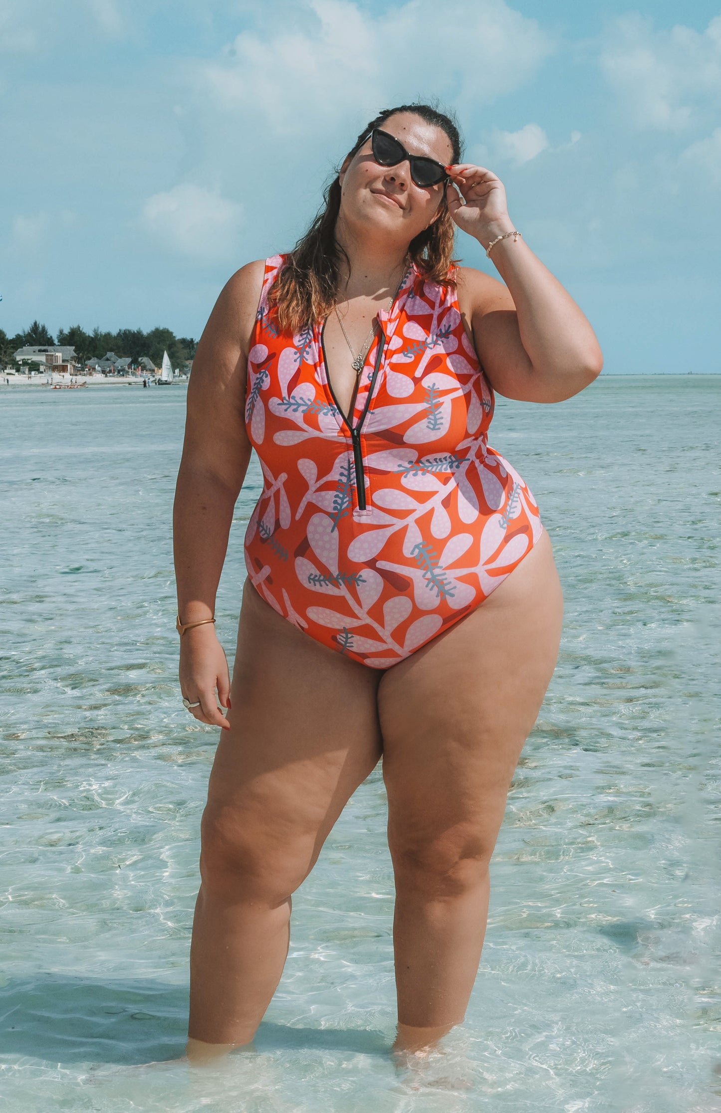 red with corals on it, sleeveless rash guard, lycra, surf suit, plus size