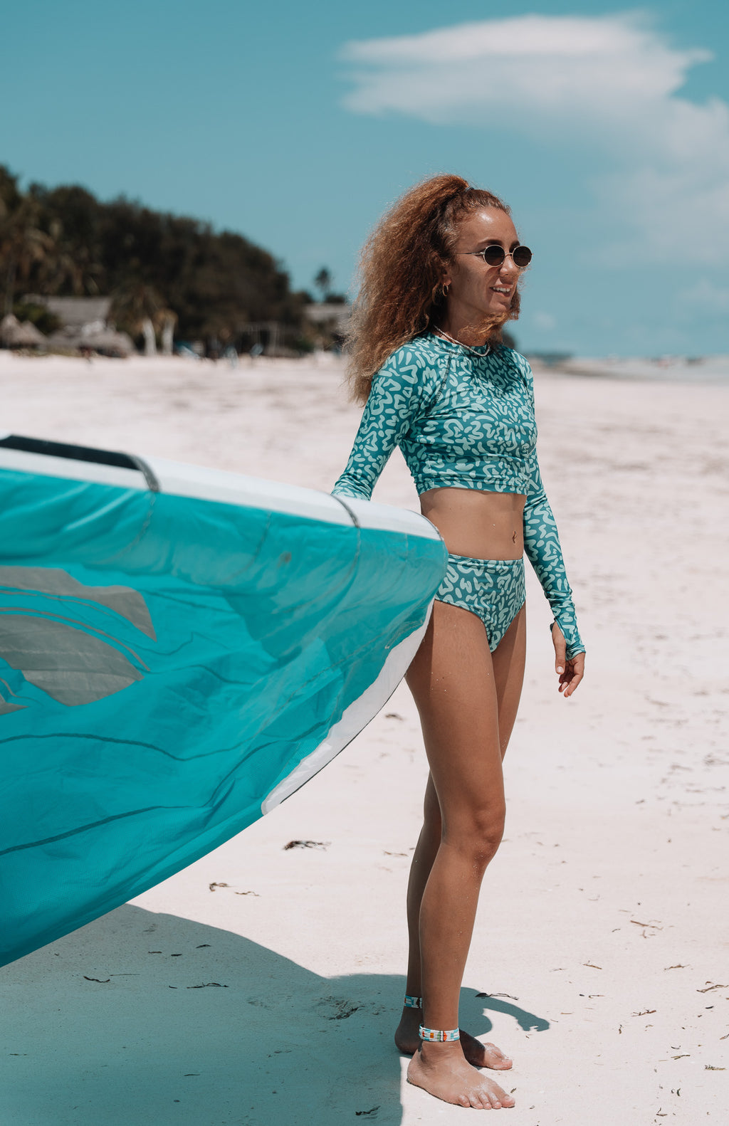 Aquarelle Cropped Rashguard Top