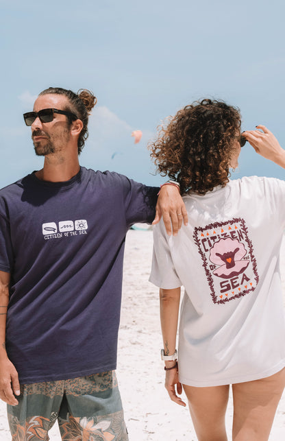 short sleeve cotton purple  t-shirt with an oversized fit with front and back print - citizen of the sea 